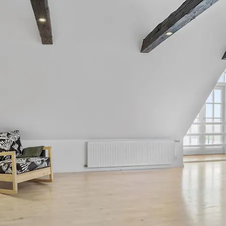 בית נופש In With Kitchen רוסלב