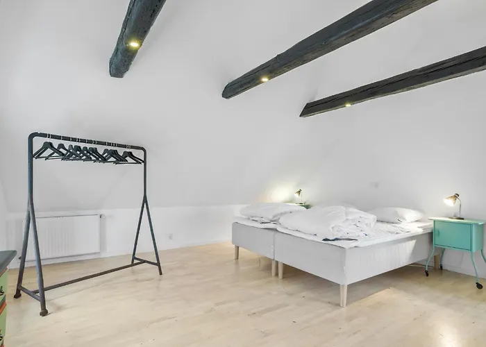 Feriehus In With Kitchen Roslev