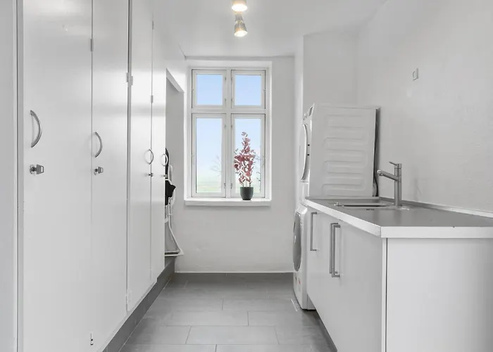 In With Kitchen *