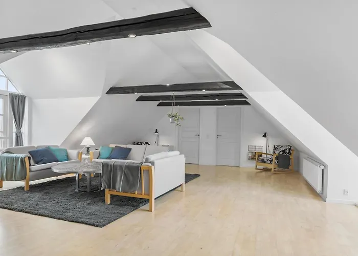 Feriehus In With Kitchen Roslev